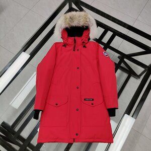 Canada Goose Women's Expedition Parka Down Jacket